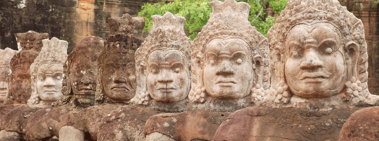 /resource/Images/Indochina/headerimage/South-Gate-of-Angkor-Thom.jpg