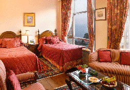 The Elgin Silver Oaks