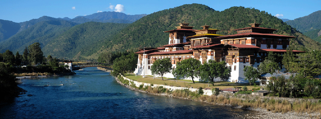 /resource/Images/southernasia/india/headerimage/Punakha-Dzong.jpg