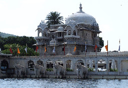 lake palace of udaipur